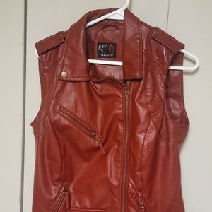 Red Snap Women's vest Suede Leather